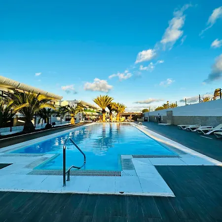 Casa Lucky Liuke Апартаменты Коральео